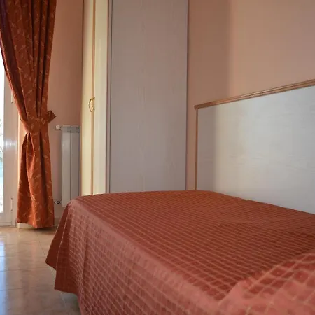 Ξενοδοχείο Moresco 3*