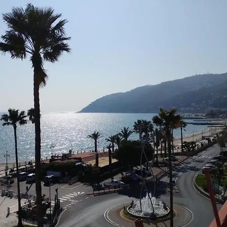 Moresco Hotel Marina dʼAndora