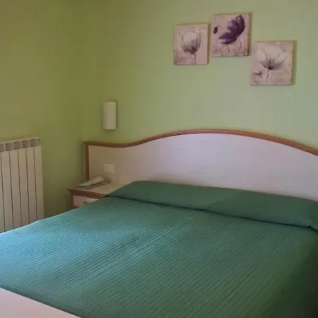 Hotel Moresco Marina dʼAndora